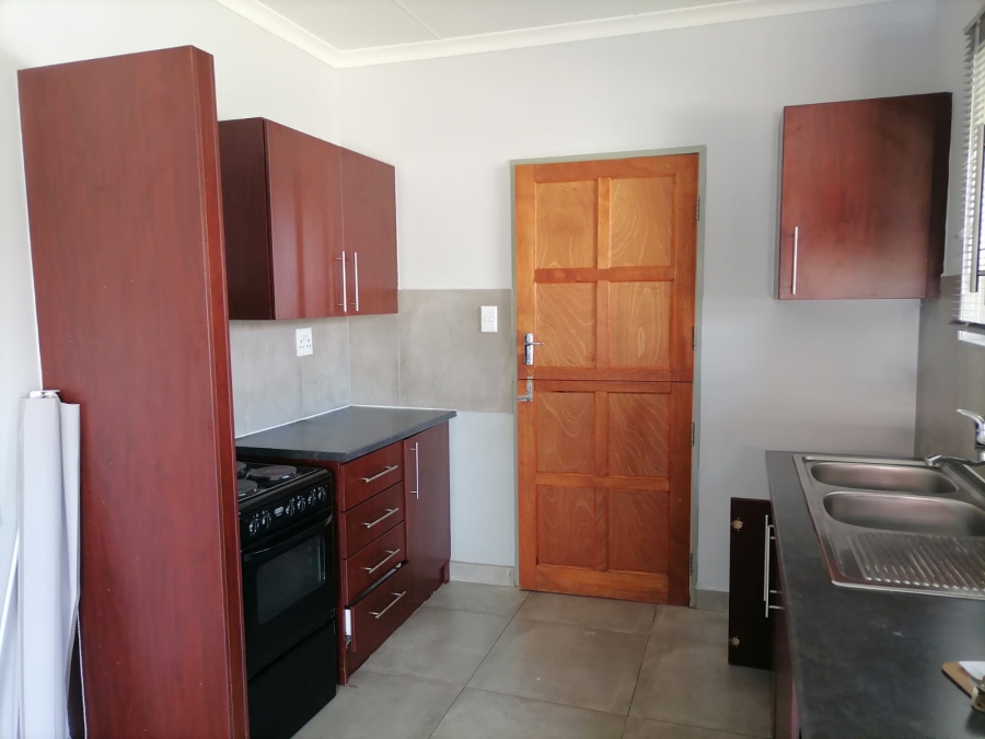 To Let 3 Bedroom Property for Rent in Waterval East North West